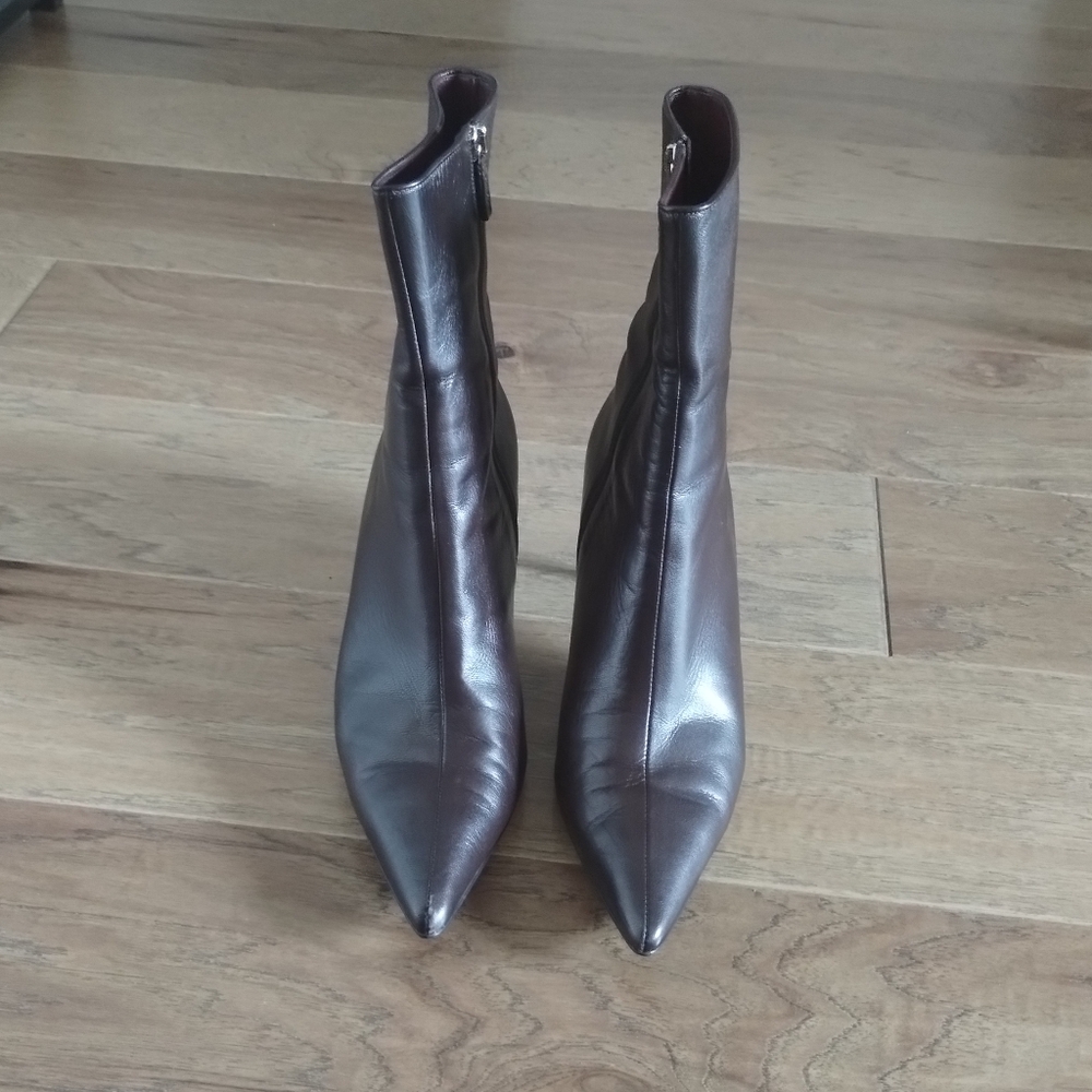Gucci Dark Brown Leather Heeled Boots